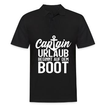 CAPTAIN URLAUB BEGINNT AUF DEM BOOT KAPITÄN - Männer Poloshirt - Schwarz - Vorne - Kai (181cm)