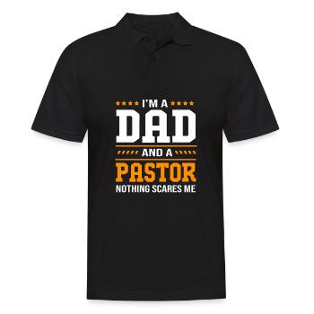 Pfarrer - Männer Poloshirt - Schwarz - Vorne - Kai (181cm)