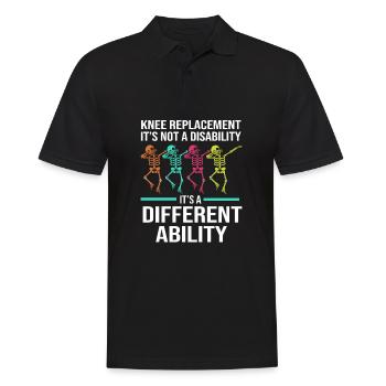 Knie Operation - Männer Poloshirt - Schwarz - Vorne - Kai (181cm)