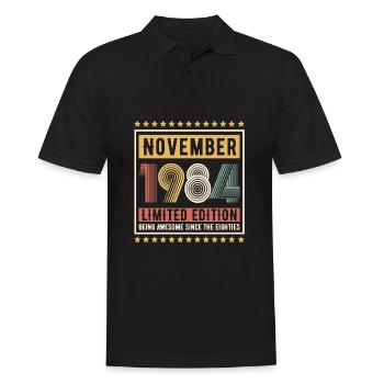 November 1984 Being Awesome Since The Eighties - Männer Poloshirt - Schwarz - Vorne - Kai (181cm)