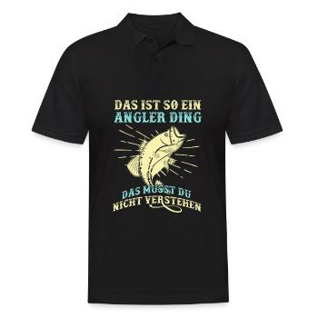 Angler - Männer Poloshirt - Schwarz - Vorne - Kai (181cm)