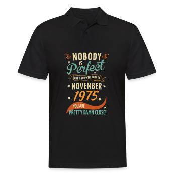 Personne n’est parfait né en novembre 1975 - Polo Homme - noir - Devant - Kai (181cm)
