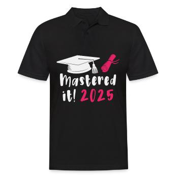 Mastered It 2025 Masters Degree Graduation 2025 - Männer Poloshirt - Schwarz - Vorne - Kai (181cm)