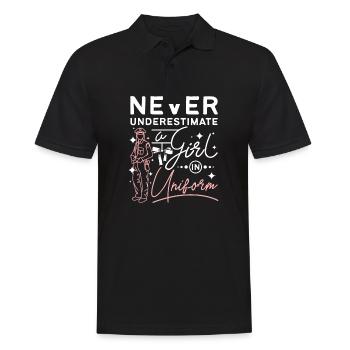 Never underestimate a girl in uniform - Männer Poloshirt - Schwarz - Vorne - Kai (181cm)