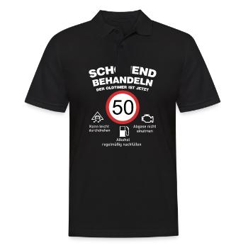 Der Oldtimer wird 50 Jahre alt lustige Auto Spruch - Männer Poloshirt - Schwarz - Vorne - Kai (181cm)
