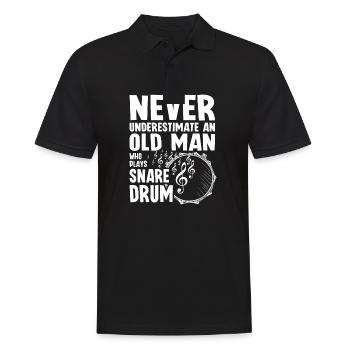 Never underestimate an old man who play snare drum - Männer Poloshirt - Schwarz - Vorne - Kai (181cm)
