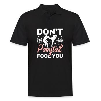 Don't let the ponytail fool you - Männer Poloshirt - Schwarz - Vorne - Kai (181cm)