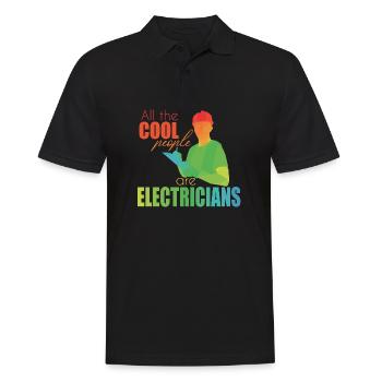 Elektriker - Männer Poloshirt - Schwarz - Vorne - Kai (181cm)