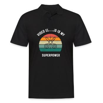 Cutter Video | Superpower - Männer Poloshirt - Schwarz - Vorne - Kai (181cm)