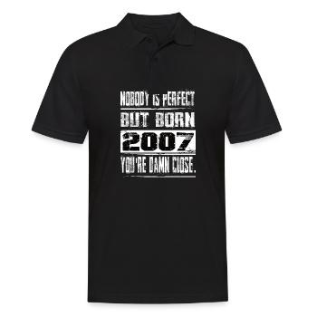 No one is perfect but born 2007 birthday - Men's Polo Shirt - black - Front - Kai (181cm)