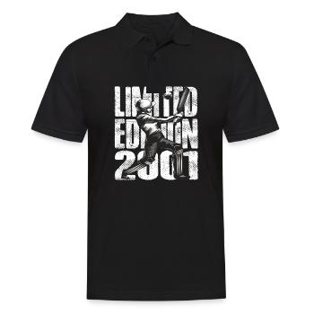 Limited Edition 2001 Limited Edition Cricket - Männer Poloshirt - Schwarz - Vorne - Kai (181cm)