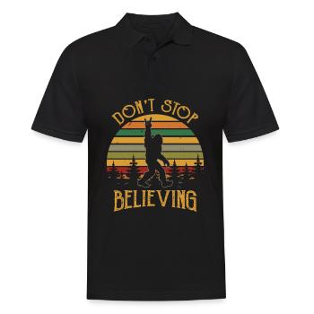 Don't Stop Believing Bigfoot Rock And Roll retro - Men's Polo Shirt - black - Front - Kai (181cm)