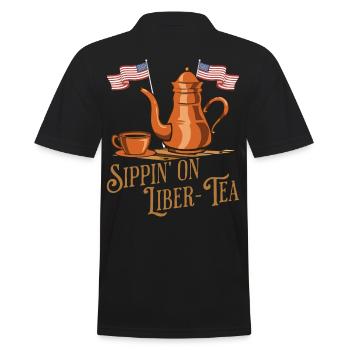 Sippin' On Liber-tea Independence Day Fun - Männer Poloshirt - Schwarz - Hinten - Kai (181cm)