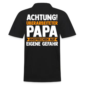 Vater Papi Papa - Männer Poloshirt - Schwarz - Hinten - Kai (181cm)