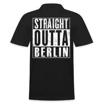STRAIGHT OUTTA BERLIN IM COOLEN USED LOOK - Männer Poloshirt - Schwarz - Hinten - Kai (181cm)