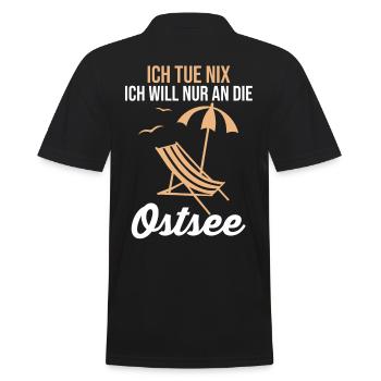 Ich tue nix ich will nur an die Ostsee - Männer Poloshirt - Schwarz - Hinten - Kai (181cm)