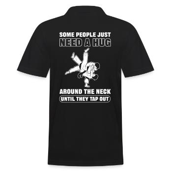 Some People Just Need A Hug Around The Neck Jiu - Männer Poloshirt - Schwarz - Hinten - Kai (181cm)