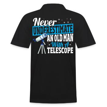 Unterschätze niemals einen alten Mann mit einem - Männer Poloshirt - Schwarz - Hinten - Kai (181cm)