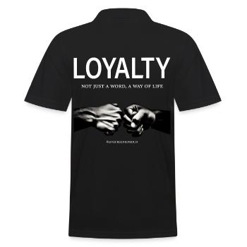 LOYALTY NOT JUST A WORD A WAY OF LIFE - Männer Poloshirt - Schwarz - Hinten - Kai (181cm)