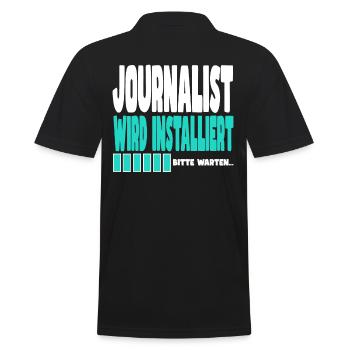 Journalist wird installiert - Männer Poloshirt - Schwarz - Hinten - Kai (181cm)