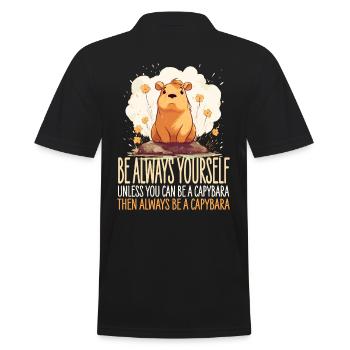 Capybara Immer Du Selbst - Männer Poloshirt - Schwarz - Hinten - Kai (181cm)