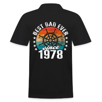 Bester Papa der Welt seit 1978 Kapitän - Männer Poloshirt - Schwarz - Hinten - Kai (181cm)