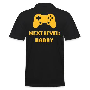 Next Level: Daddy (Papa / Werdender Vater) - Männer Poloshirt - Schwarz - Hinten - Kai (181cm)