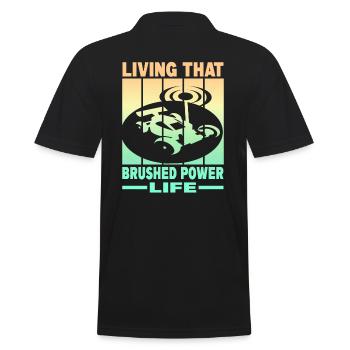 Living That Brushed Power Life - Männer Poloshirt - Schwarz - Hinten - Kai (181cm)