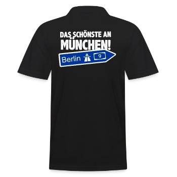 BERLIN, DAS SCHÖNSTE AN MÜNCHEN - Männer Poloshirt - Schwarz - Hinten - Kai (181cm)