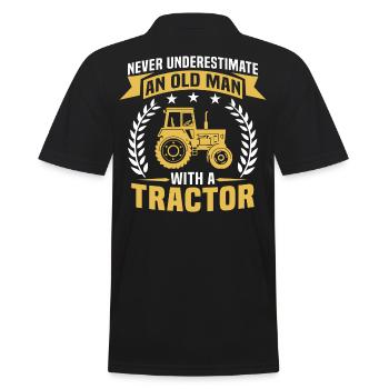 Unterschätze niemals einen alten Mann mit einem Traktor - Männer Poloshirt - Schwarz - Hinten - Kai (181cm)