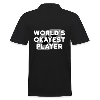 World's okayest player (Football im Hintergrund) - Männer Poloshirt - Schwarz - Hinten - Kai (181cm)