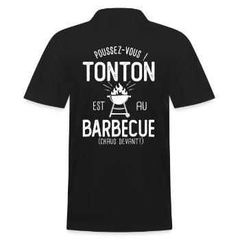 tonton est au barbecue humour oncle tonton BBQ - Polo Homme - noir - Dos - Kai (181cm)