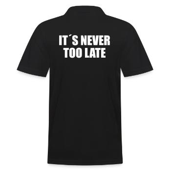 IL N'EST JAMAIS TROP TARD - Polo Homme - noir - Dos - Kai (181cm)