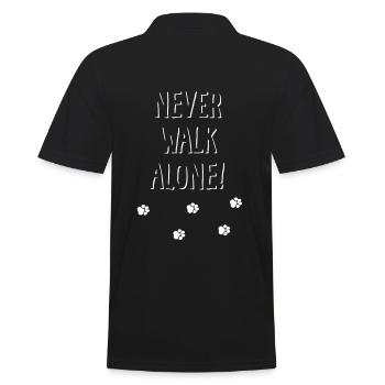 Never walk alone Hundepfoten 2 - Männer Poloshirt - Schwarz - Hinten - Kai (181cm)