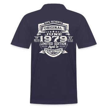 44e anniversaire Juin Millésime 1979 Bouclier Original - Polo Homme - bleu marine - Dos - Kai (181cm)