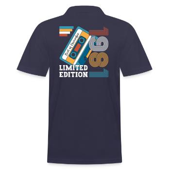 42e anniversaire novembre Vintage 1981 cassette - Polo Homme - bleu marine - Dos - Kai (181cm)