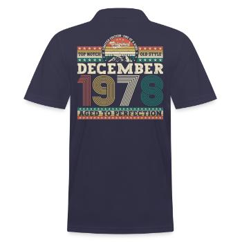 Décembre Né en 1978 Cadeau du 44e anniversaire - Polo Homme - bleu marine - Dos - Kai (181cm)