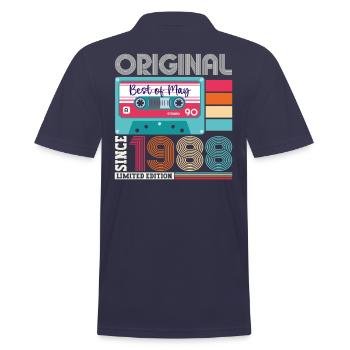 35 Birthday Man Woman Cassette Mai 1988 - Polo Homme - bleu marine - Dos - Kai (181cm)