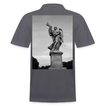 Engelstatue mit Kreuz in Grau - Männer Poloshirt - Anthrazit - Hinten - Nico (186cm)