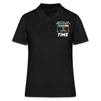 Cassette vintage des années 80 : Voyage dans le temps avec style - Polo Femme - noir - Devant - Ailine (174cm)