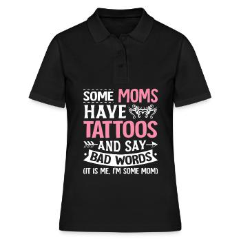 Mamans Tatouages Gros mots Tatoué Maman encrée - Polo Femme - noir - Devant - Ailine (174cm)