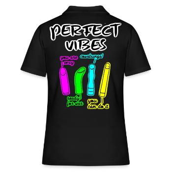 2reborn Perfect Vibes Dildos white - Polo Femme - noir - Dos - Ailine (174cm)