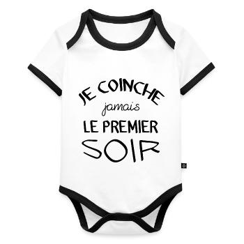Belote Je coinche jamais le premier soir cadeau - Body Bébé bio contrasté manches courtes - blanc/noir  - Devant