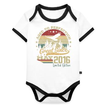 8 years old Aged to Perfection born in May 2016 - Organic Baby Contrasting Bodysuit - white/black  - Front