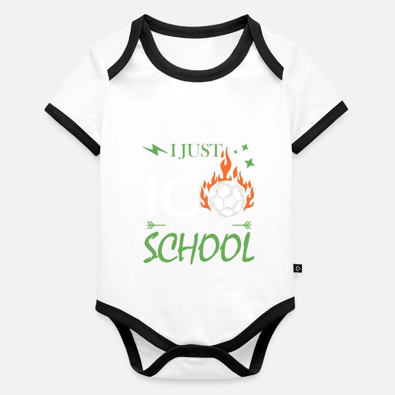 Ich Habe Gerade 100 Tage Der Schule Gekickt Baby Bio-Kurzarm-Kontrastbody