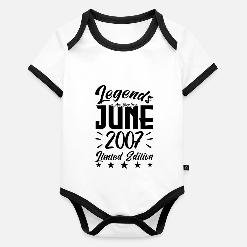 Geboren Juni 2007 Geburtstagsgeschenk 2007. Baby Bio-Kurzarm-Kontrastbody