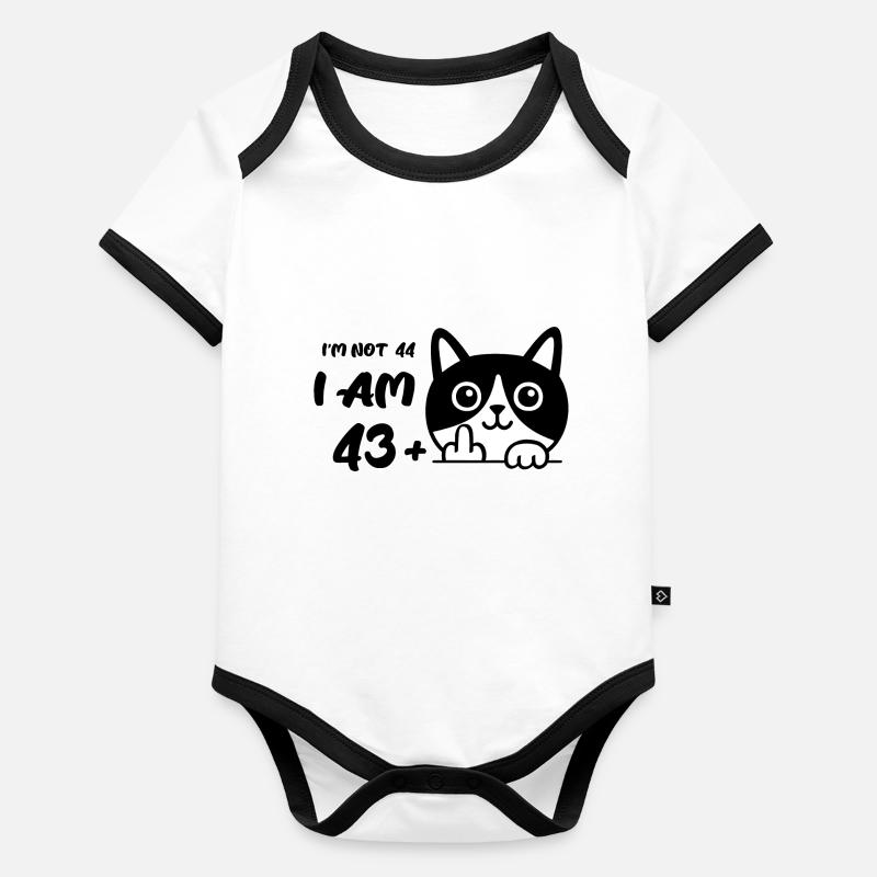 Ich bin nicht 44, ich bin 43 plus 1 Mittelfinger Katzenflip Baby Bio-Kurzarm-Kontrastbody