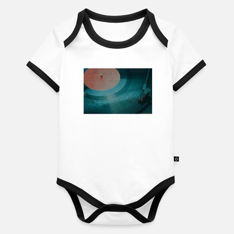 Turntable in a triangle pattern Organic Baby Contrasting Bodysuit