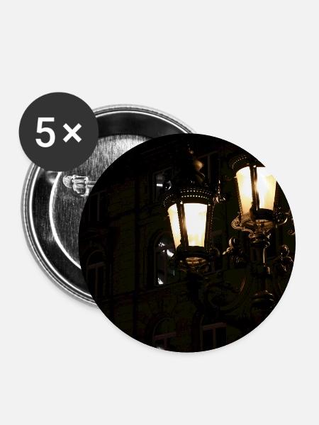 Nachtlicht: Schmiedeeiserne Laternen - Buttons mittel 32 mm (5er Pack) - Weiß