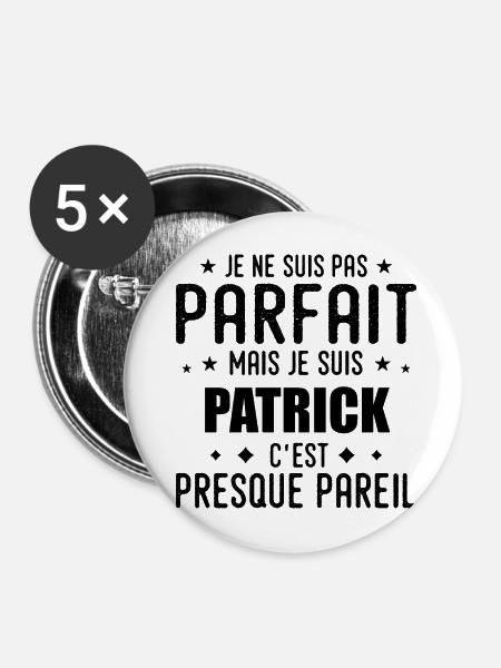Patrick: authentisch, unvollkommen, oben, perfekt - Buttons mittel 32 mm (5er Pack) - Weiß